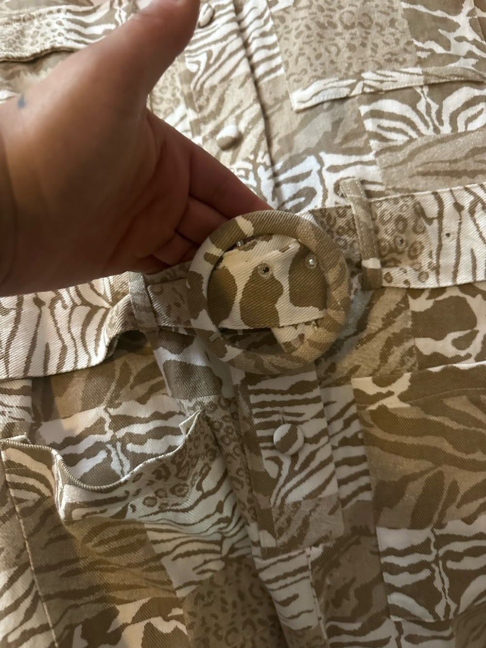 BUCKETLIST Beige and Cream Animal Print Short Jumpsuit - Picture 6 of 7